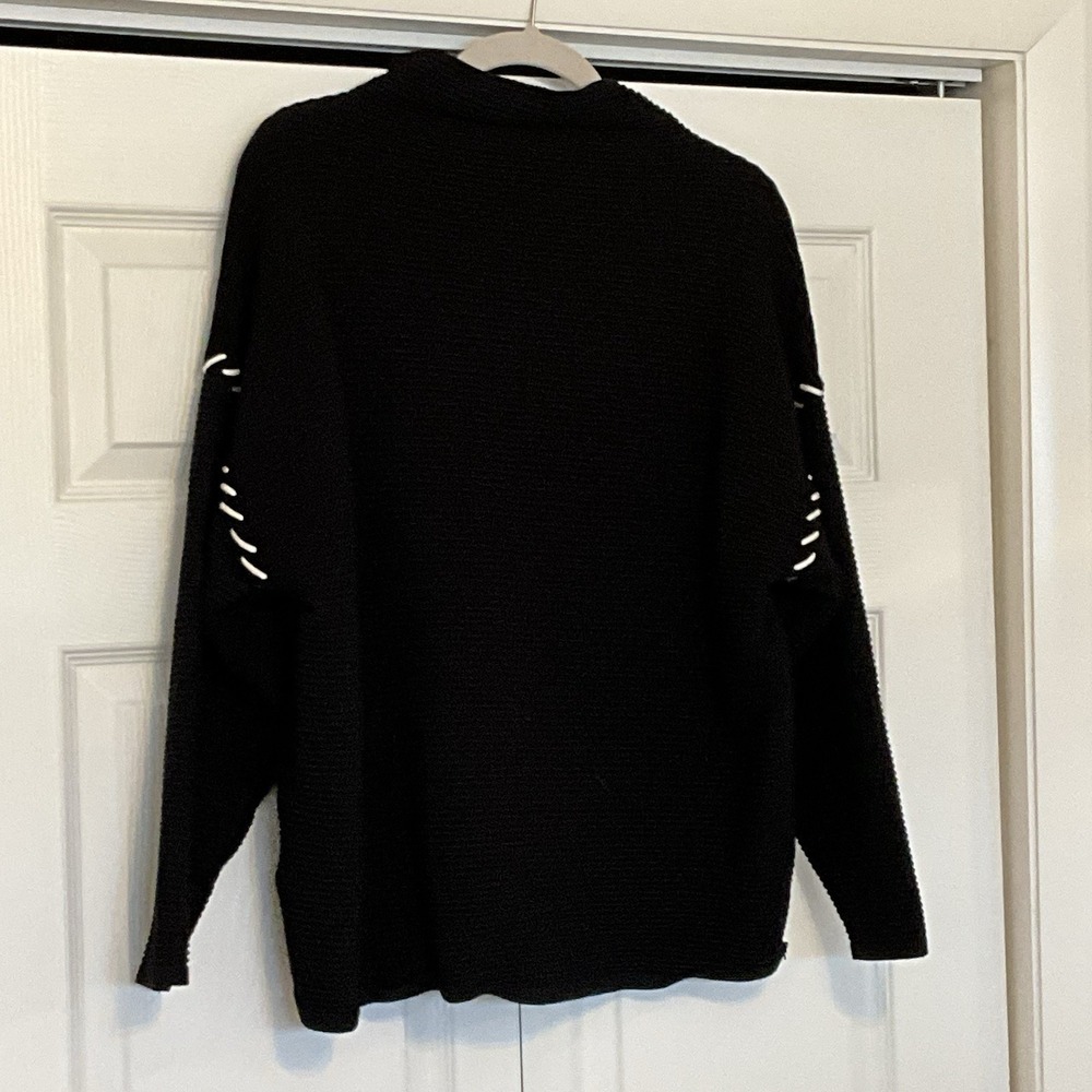 Tahari Womens Mock Neck Sweater Top Plus Size 2X Black W/ White Stitch Timeless